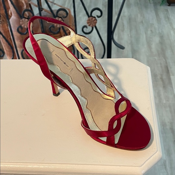 Max Studio Seahorse Red Strappy Heels - Picture 10 of 11